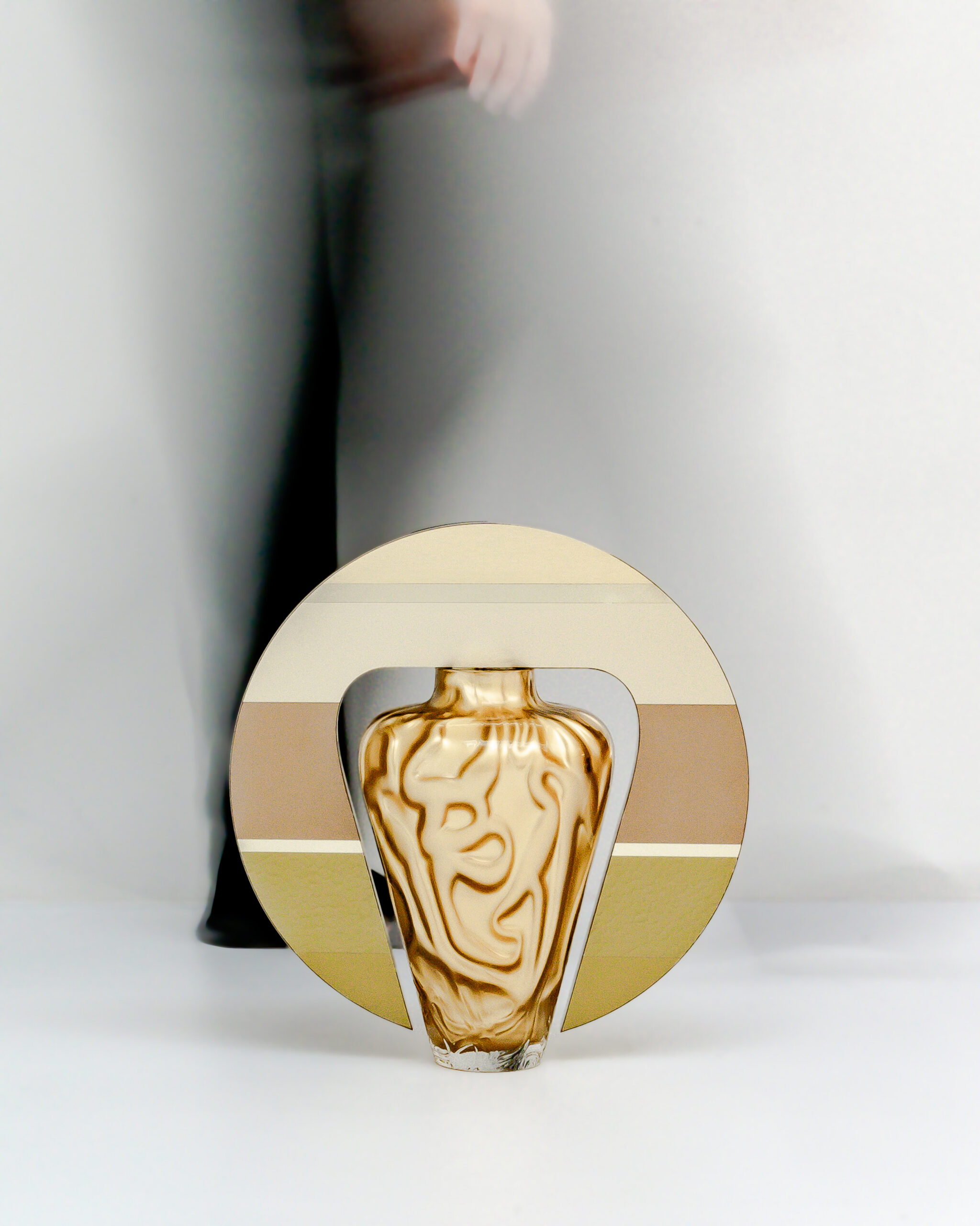 202401-StudioFoxandsome-BlokbycarinaFlaconvasegold9987(4000x5000)