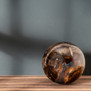 CARINA Black Veneer Amara